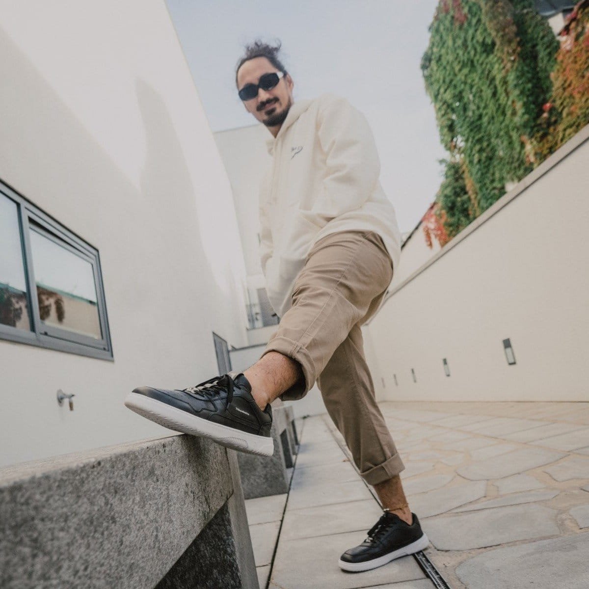 Sneakers Barebarics Zing (black & white) - Image 8